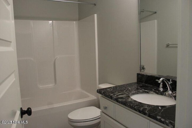Building Photo - 2100 Remington Ct