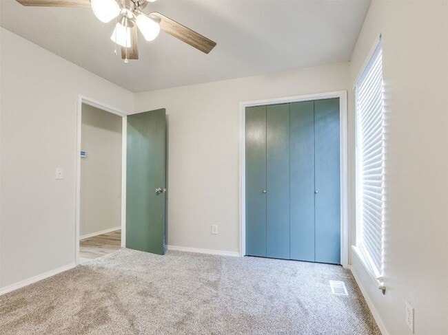 Building Photo - Updated 3 Bed 2 Bath In OKC
