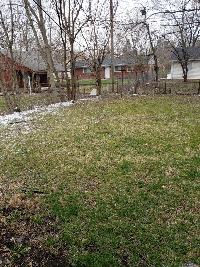 Building Photo - 8109 Penway St