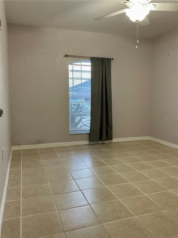 Building Photo - 140 Golf Aire Blvd