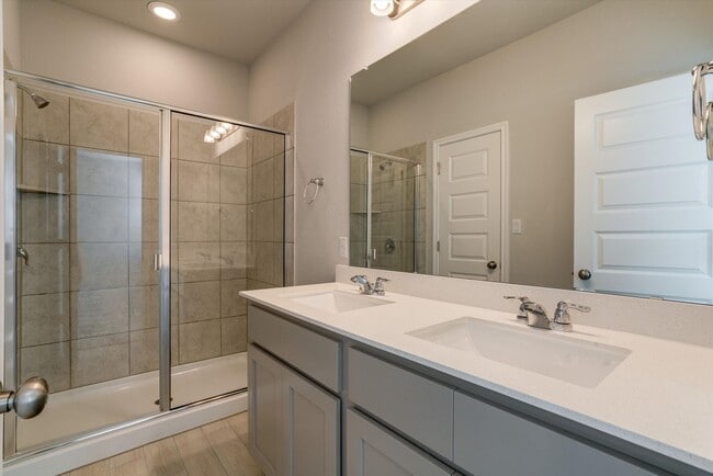 Building Photo - 2705 Brushwood Mdw