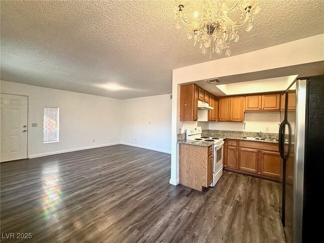 Building Photo - 1364 Pattee Cir