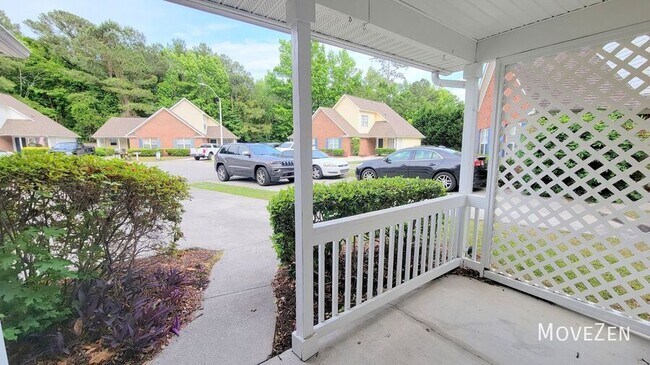 Building Photo - 305 St Rosea Rd