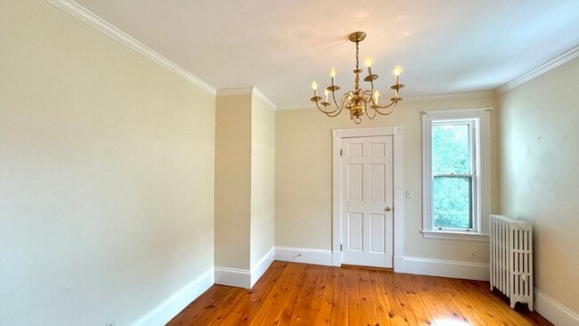 Building Photo - 36 Pond St