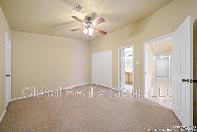 Building Photo - 280 Rosalie Dr