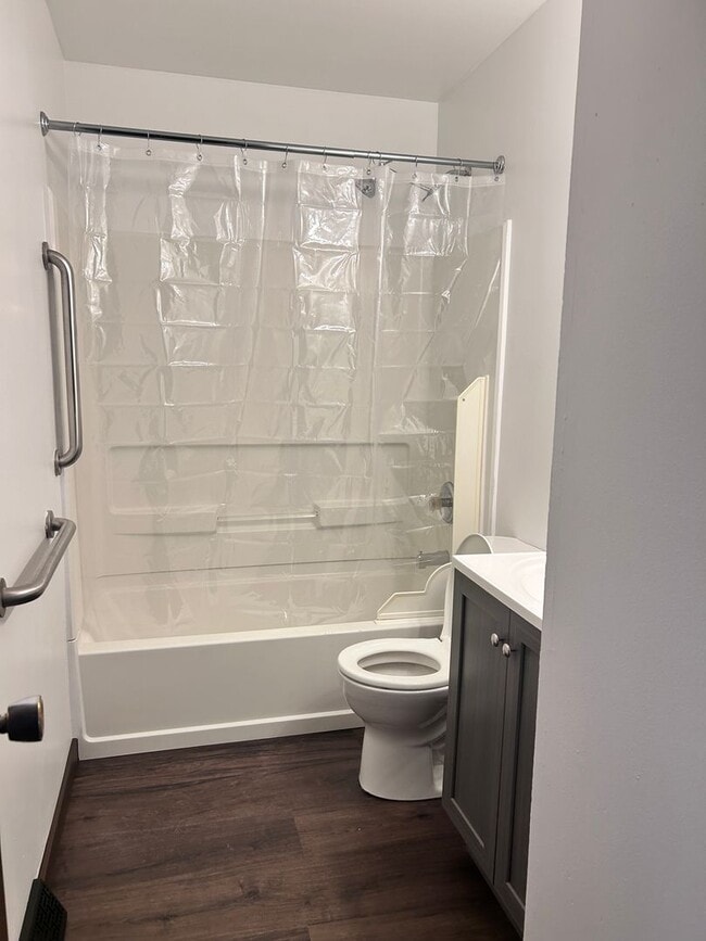 Building Photo - 1714 W Illinois Ave