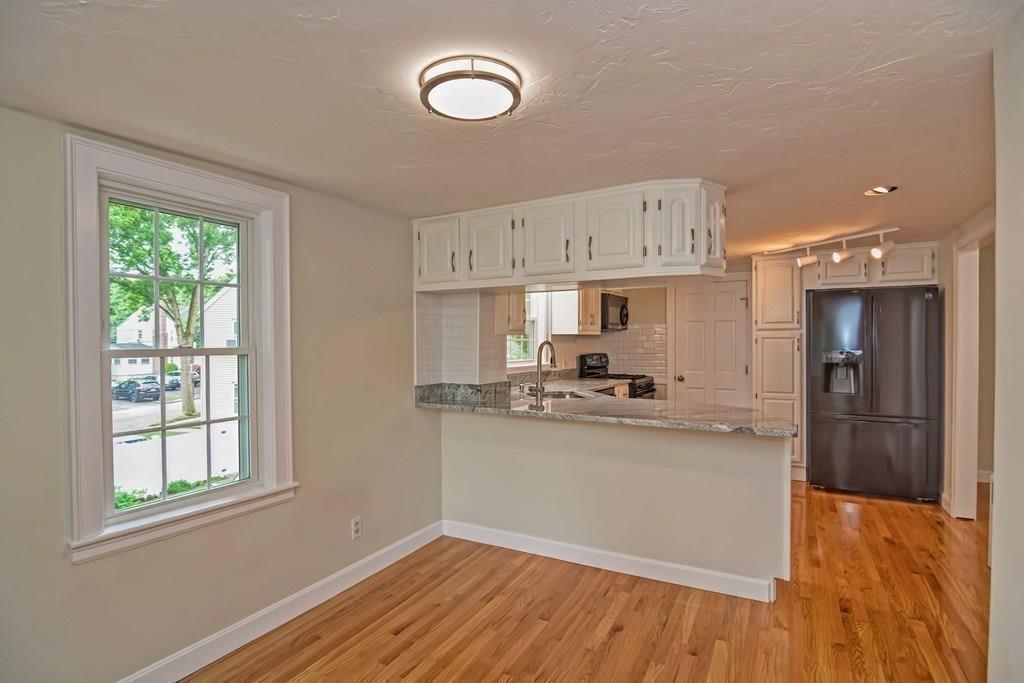 Building Photo - 28 Fuller Ter
