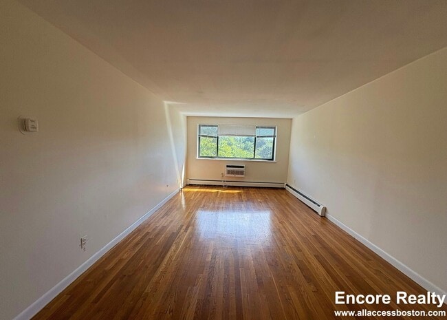 Building Photo - 66 Homer Ave