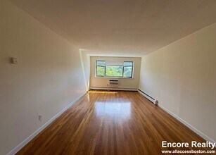 Building Photo - 66 Homer Ave