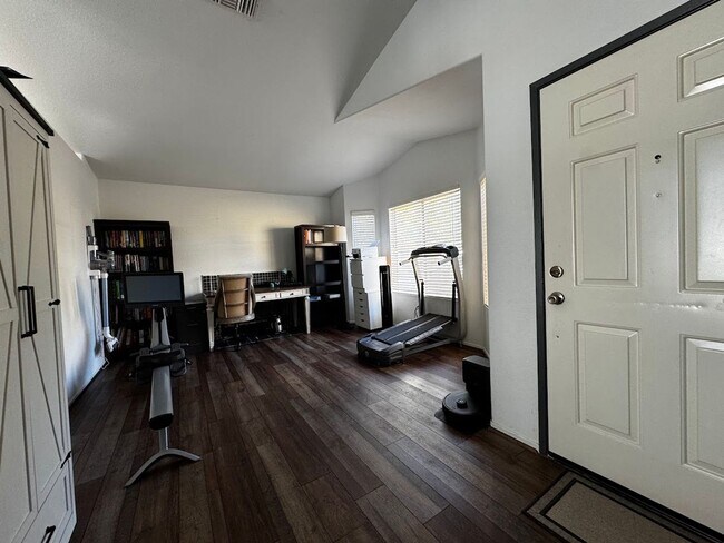 Building Photo - 3700 Mt Lassen Ave