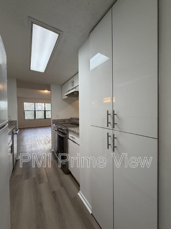 Building Photo - 4401 W McNab Rd