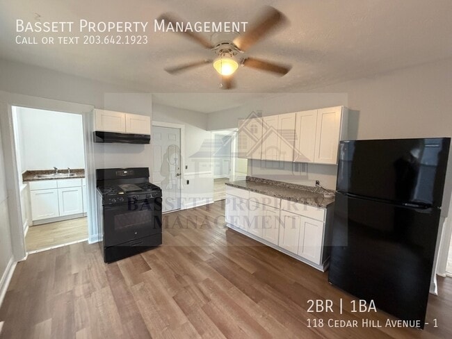 Building Photo - 118 Cedar Hill Ave