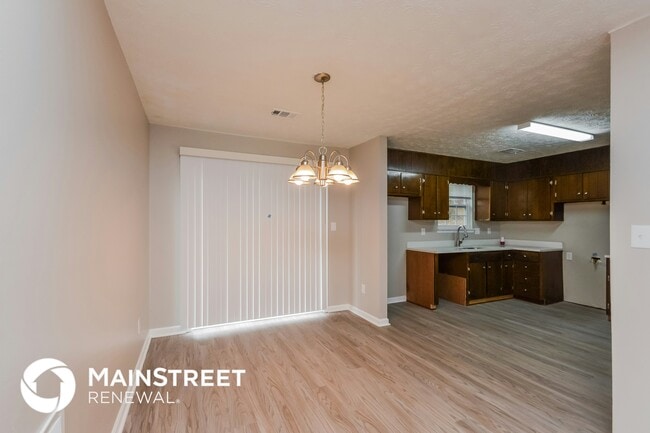 Building Photo - 4056 Chimney Ridge Way