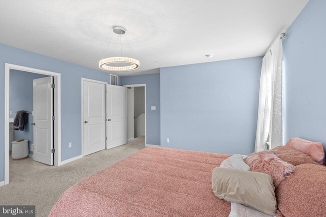 Building Photo - 9715 Summerton Dr