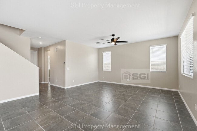 Building Photo - 17851 W Daley Ln