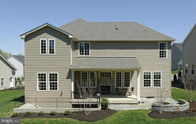 Building Photo - 141 Coachman Cir