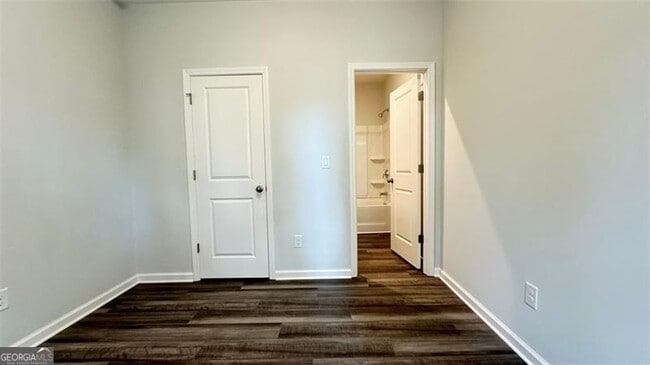 Building Photo - 1479 Creekside Cir NW