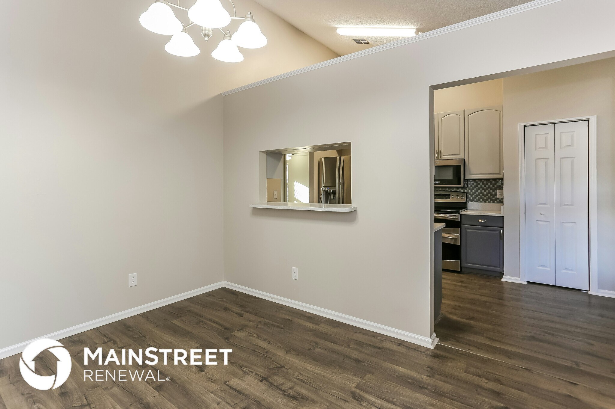 Building Photo - 2016 Avila Way