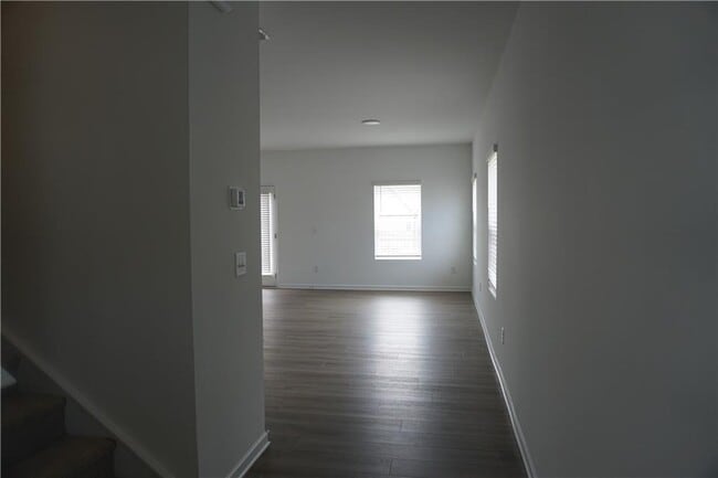 Building Photo - 6727 Armonia Dr