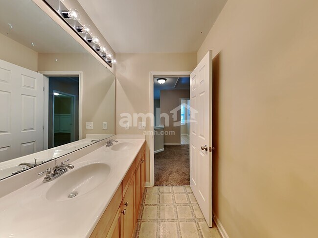 Building Photo - 3928 Cane Garden Dr