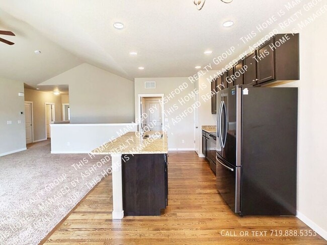 Building Photo - 10111 Jaggar Way