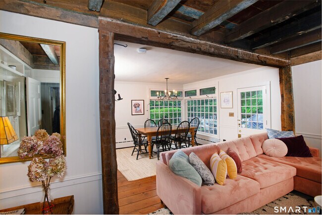 Building Photo - 3 Millstone Rd