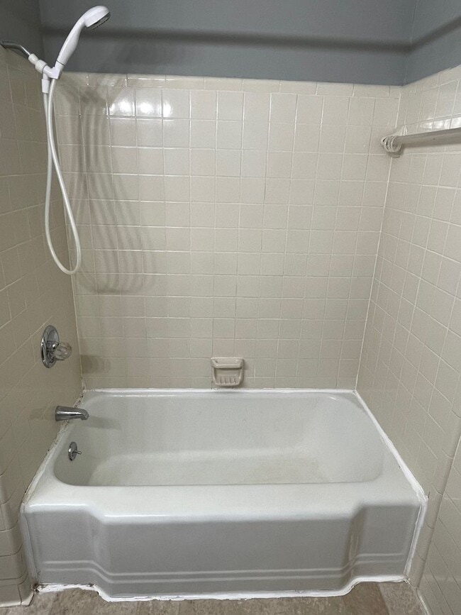 Building Photo - Beautiful 2 bed, 1 bath brick home! Located in Asheboro near McCrary Park!