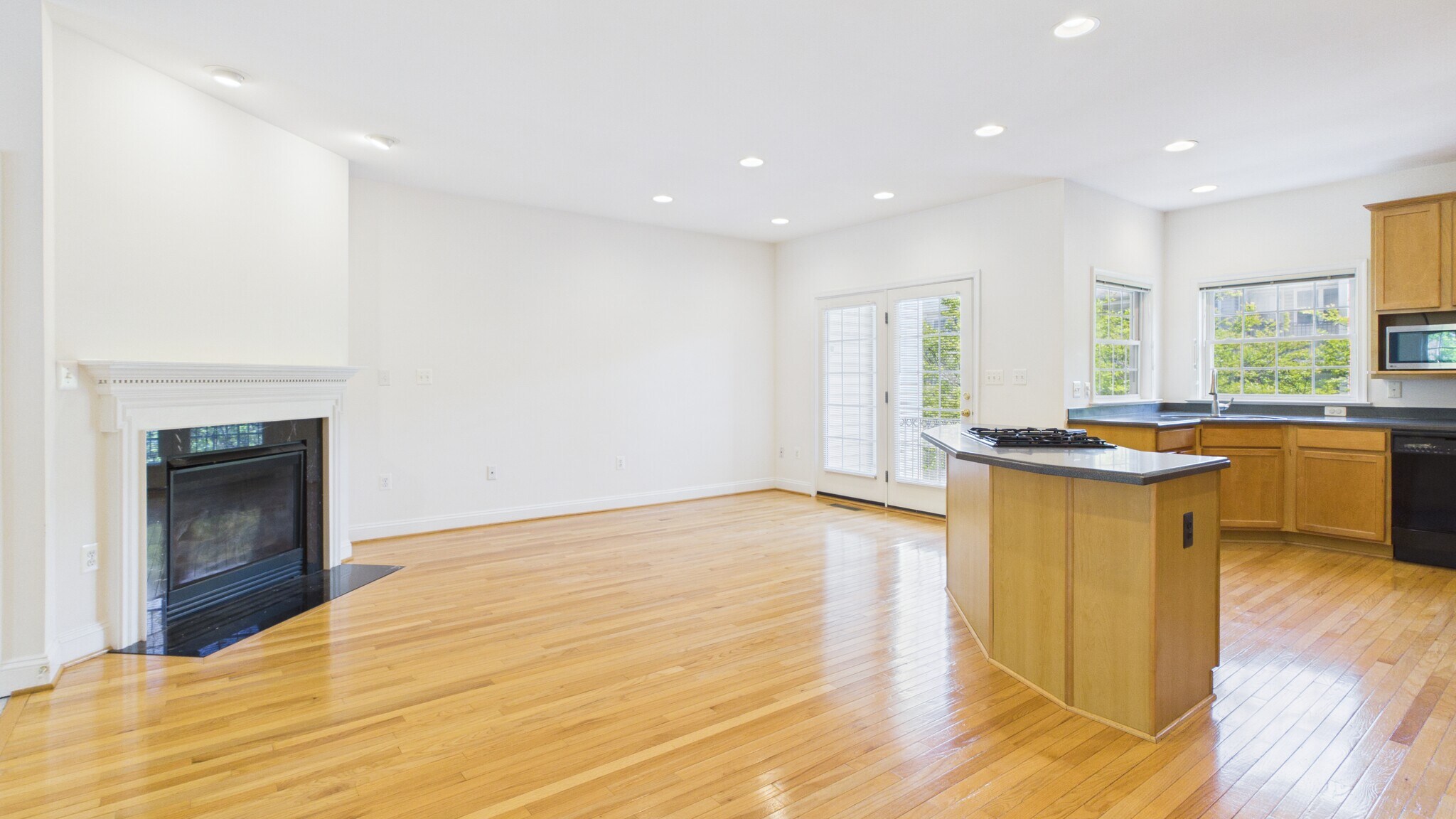 Building Photo - 25807 Turlough Ter