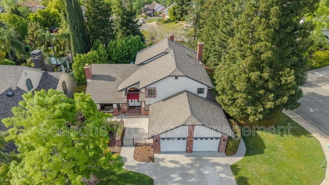 Building Photo - 1688 El Capitan Dr