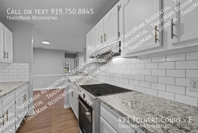 Building Photo - 421 Tolbert Ct