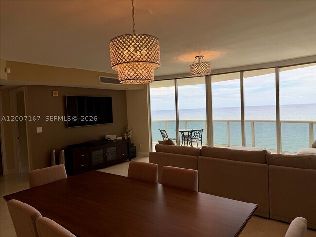 Building Photo - 17201 Collins Ave