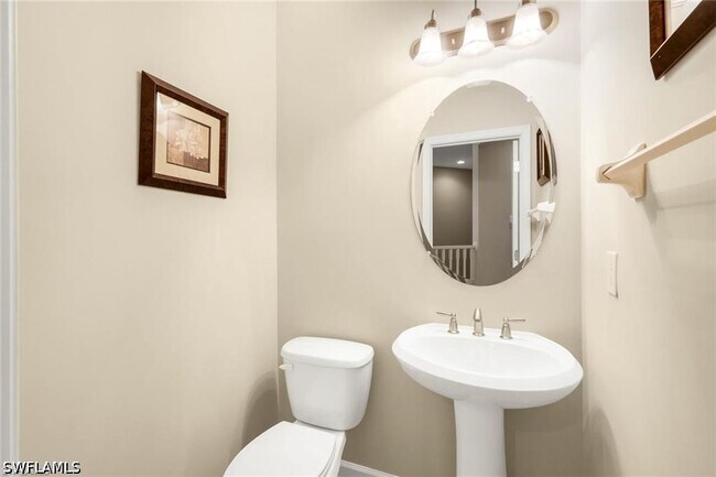 Building Photo - 9513 Ironstone Terrace
