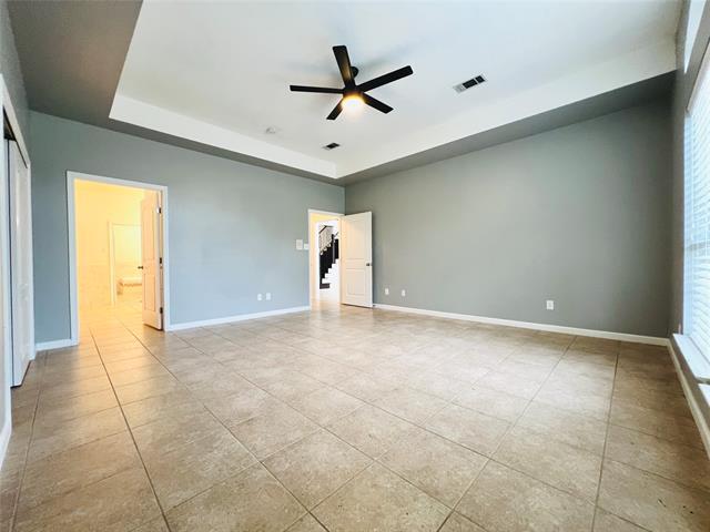 Building Photo - 1042 Fireside Dr