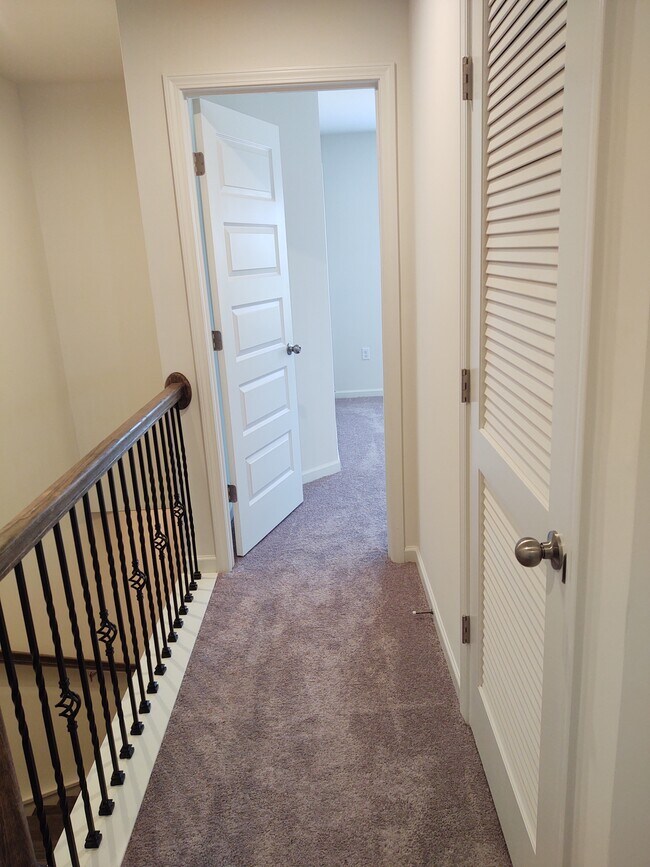 Building Photo - 3316 Deerchase Cir