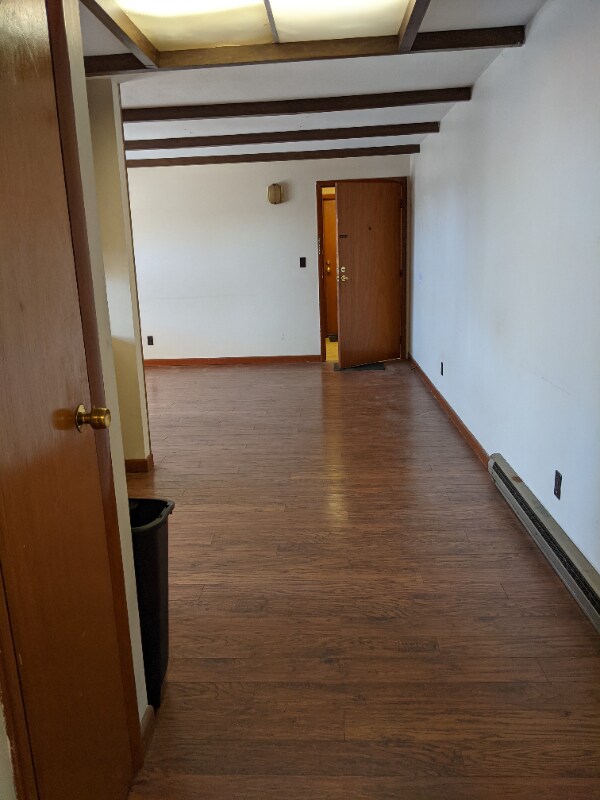 Building Photo - 76 Liberty St