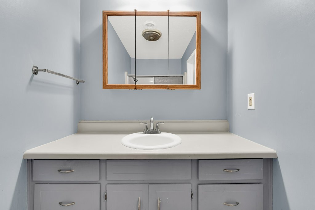 Building Photo - 415 Forrest Ct