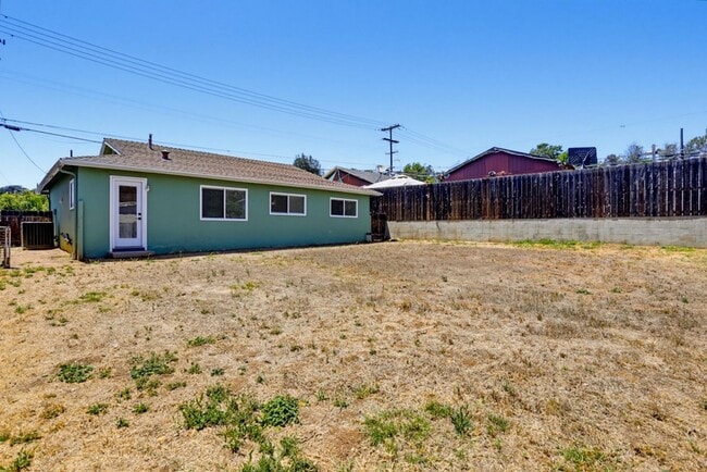 Building Photo - 1463 Sweetwater Ln