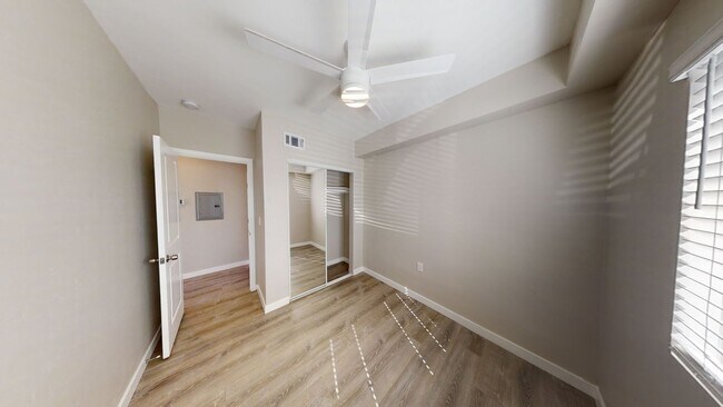 Building Photo - 4917 Rockford Dr