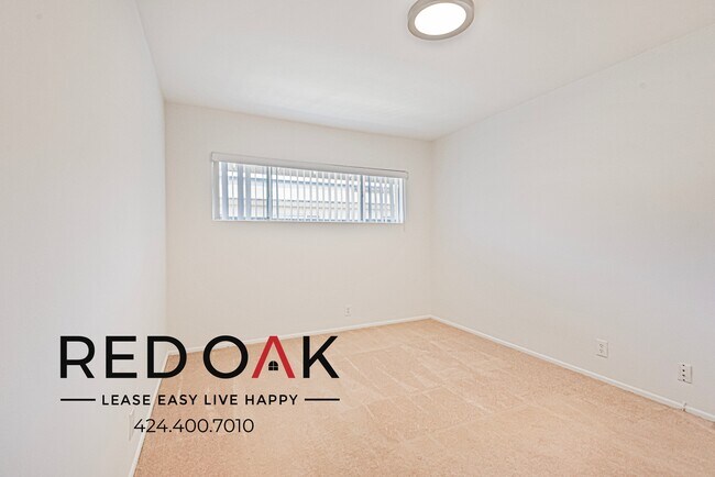 Building Photo - 6045 Whitsett Ave
