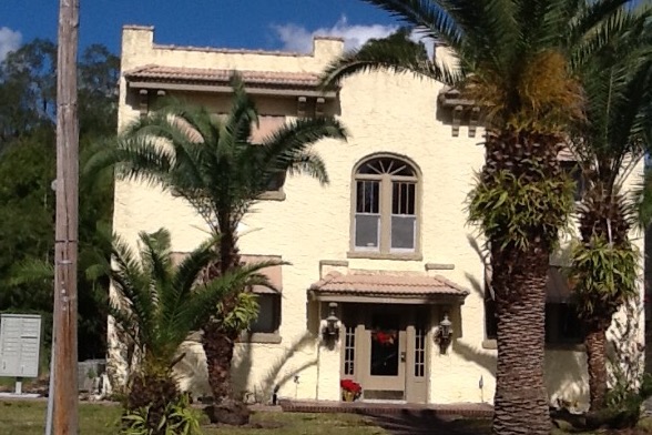 Historic Lake Eola - 613 E Ridgewood St