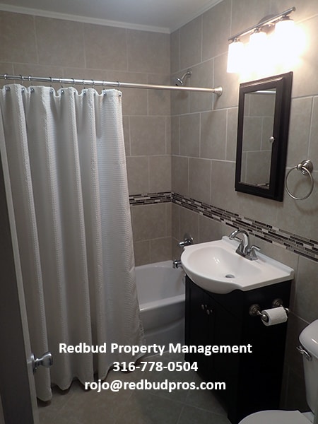 Building Photo - 725 S Barlow St