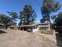 Building Photo - 1707 W Swain Rd