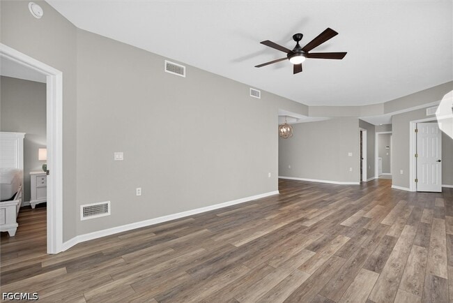 Building Photo - 3111 Meandering Way