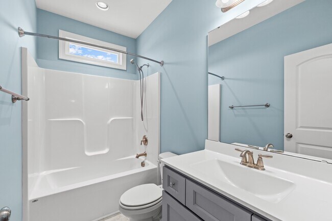 Building Photo - 36 Grazing Meadows Dr