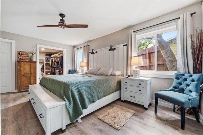 Building Photo - 7039 Comanche Trail