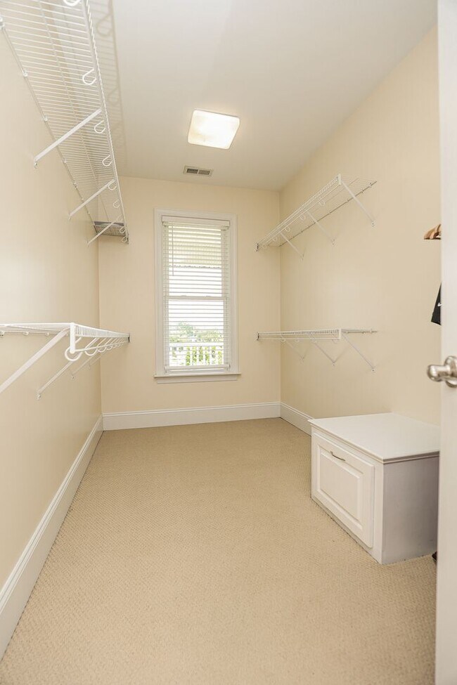 Building Photo - A Rental Like No Other!