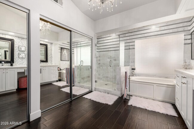 Building Photo - 9825 E Turquoise Ave