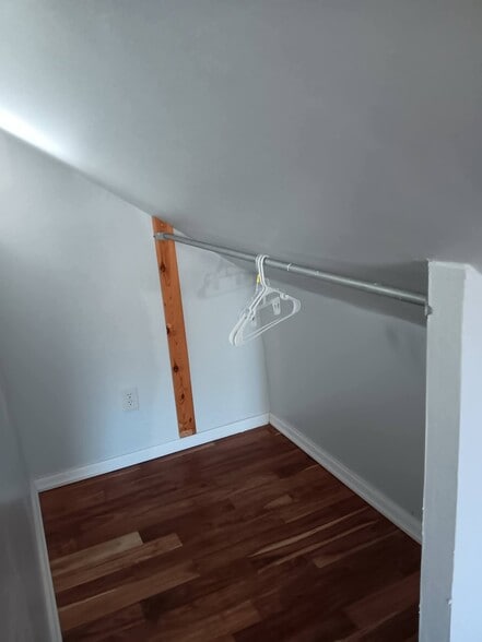 Upsta.irs closet - 230 E Pine St