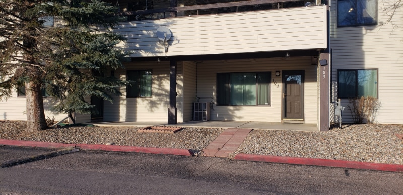 Building Photo - 6540 Delmonico Dr