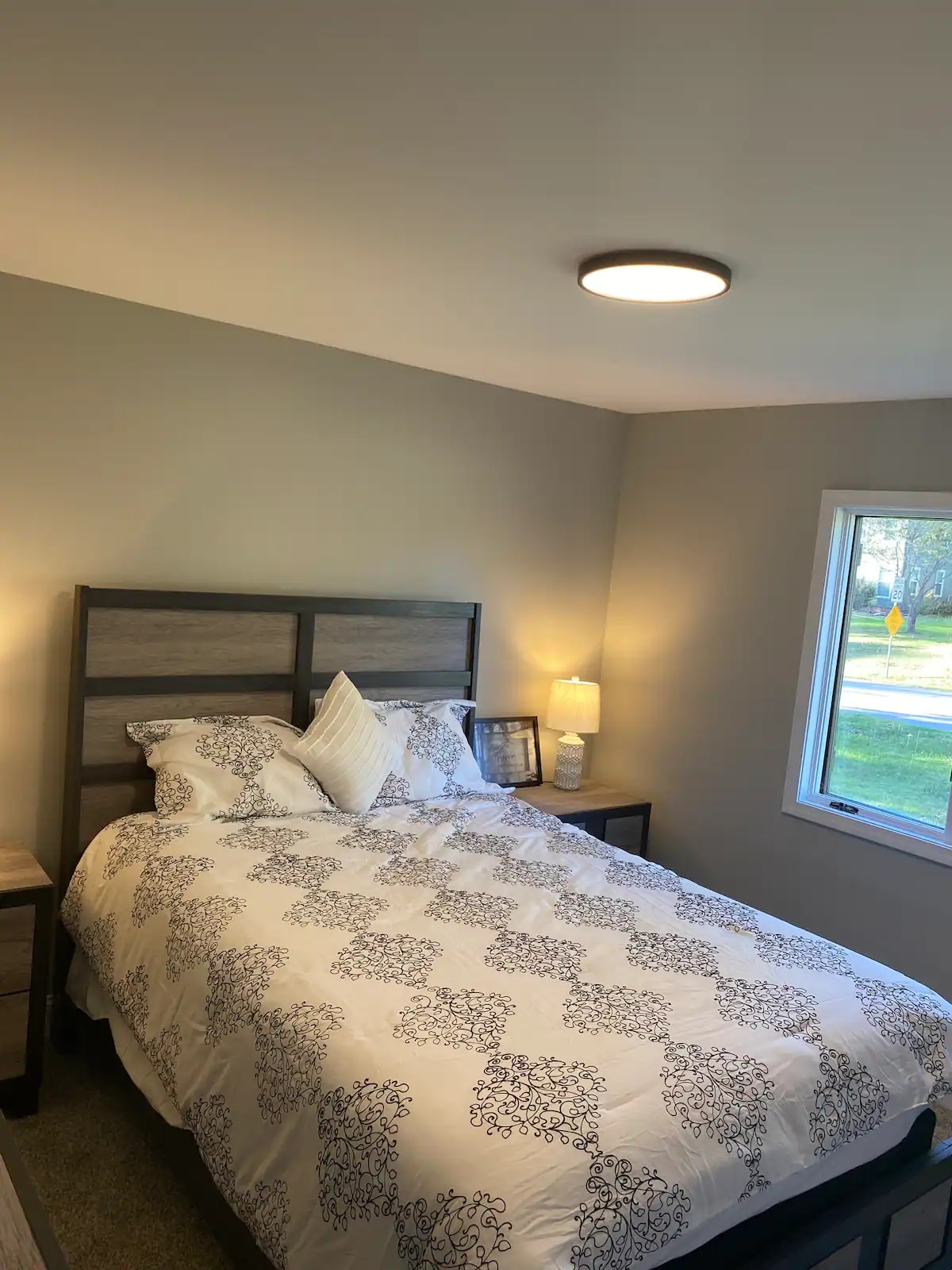 Building Photo - 6511 Blue Spruce Dr